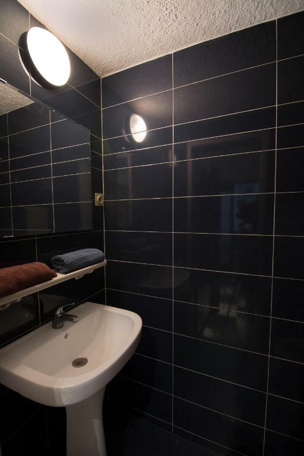 Design Apartment In Sofia Top City Center Esterno foto