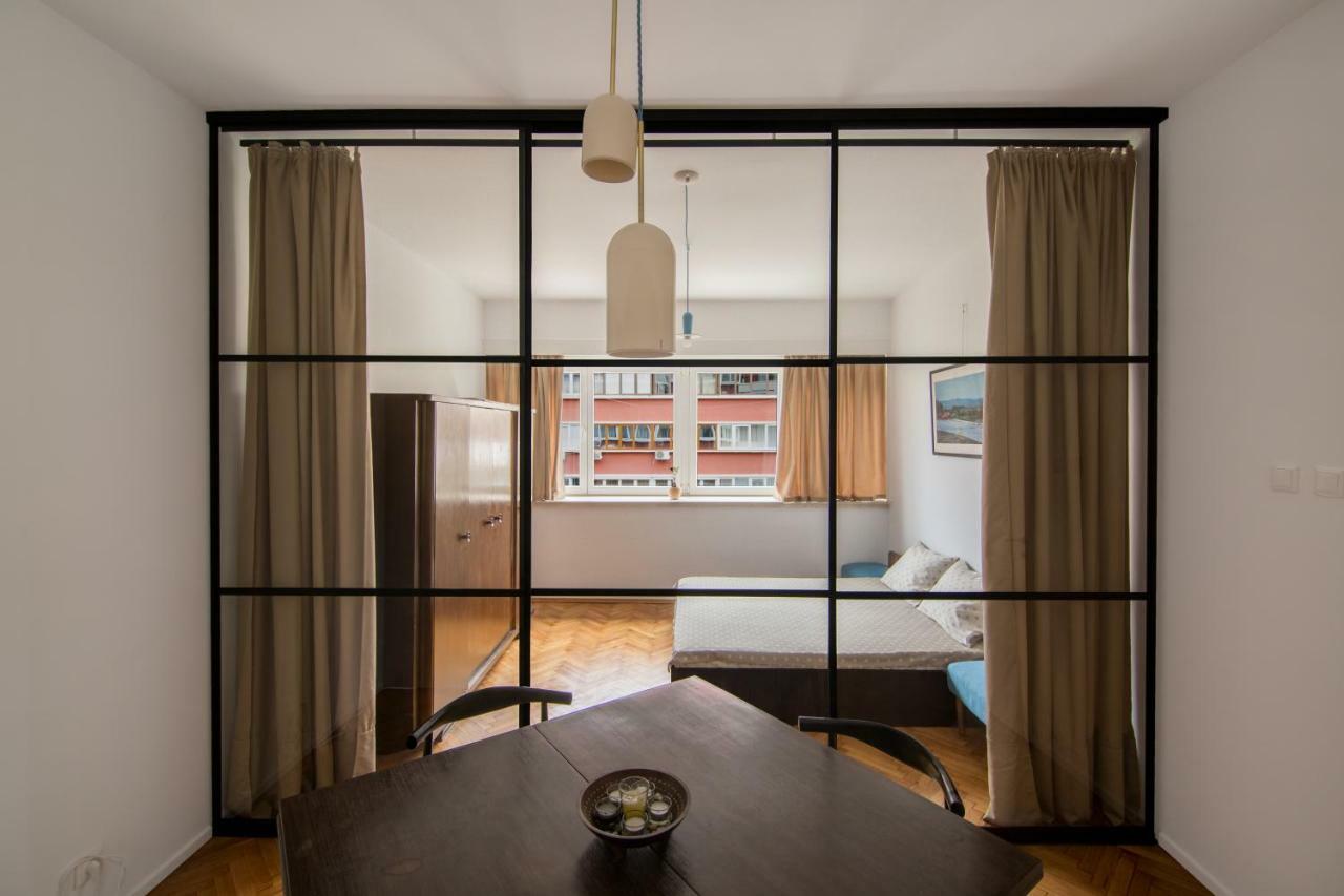 Design Apartment In Sofia Top City Center Esterno foto