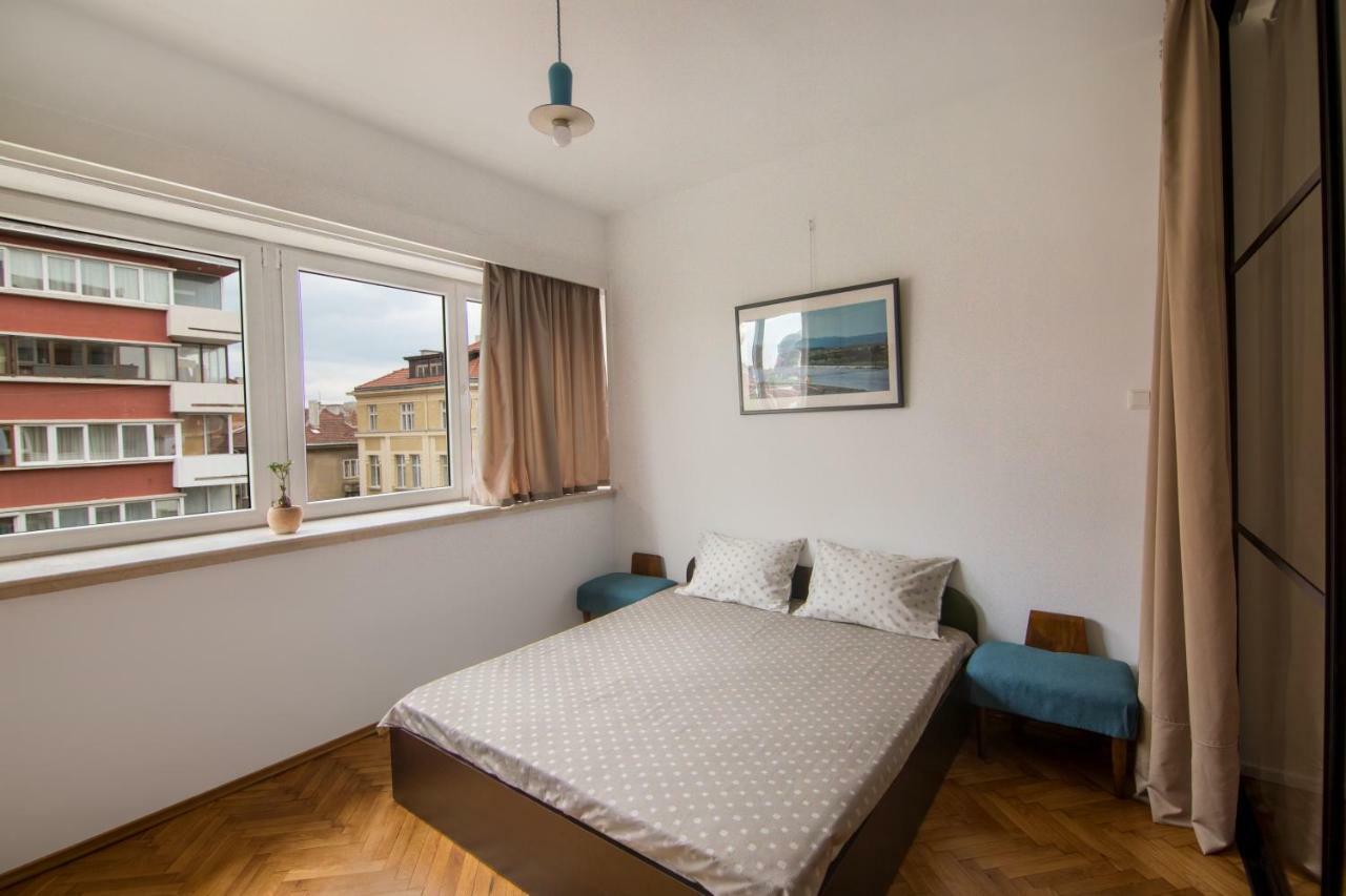 Design Apartment In Sofia Top City Center Esterno foto