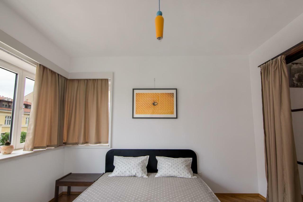 Design Apartment In Sofia Top City Center Esterno foto